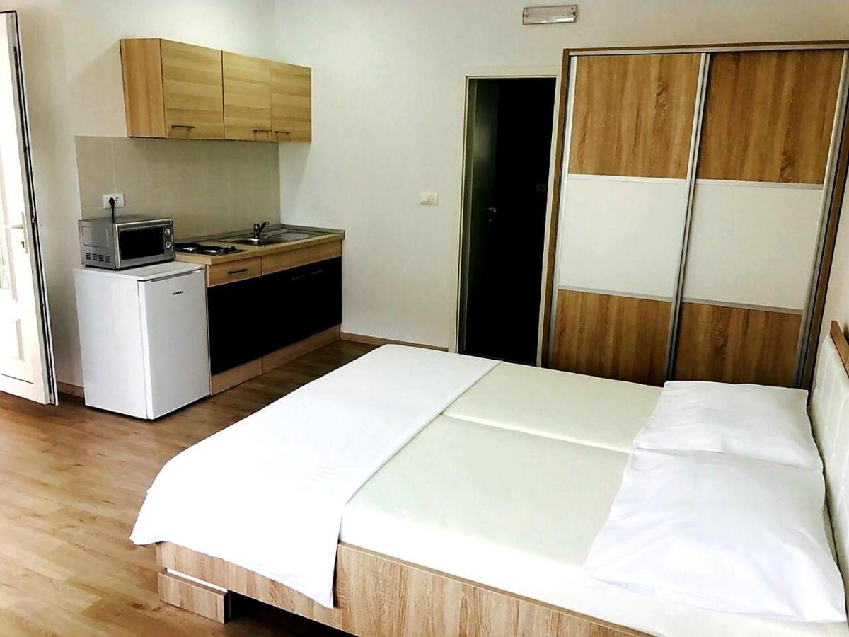 Apartmani Maki Omiš Eksteriør bilde